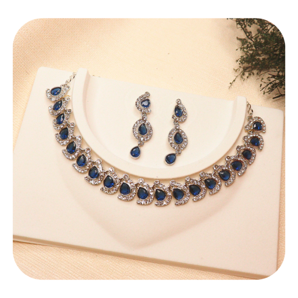 Elegant Crystal Royal Blue Teardrop Necklace & Earring Set for Women - Image 2